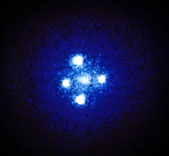 Einstein Cross ခေါ် အိုင်းစတိုင်း ကြက်ခြေ